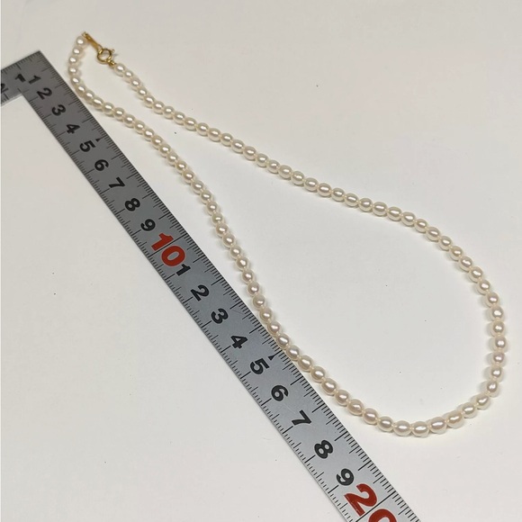 TASAKI Pearl Necklace - Great Condition - 18K solid gold - Picture 3 of 3